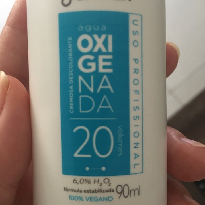 review photo of Farmax Água Oxigenada Cremosa shared by @marianasds on 19 Dec 2022 - review