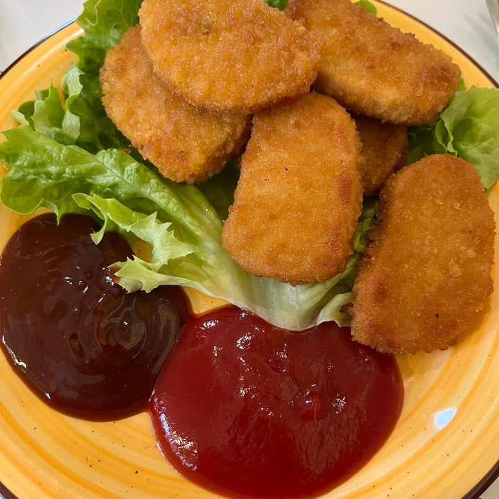 photo of Universo Vegano No chicken nuggets shared by @amyberti6 on  15 Apr 2022 - review