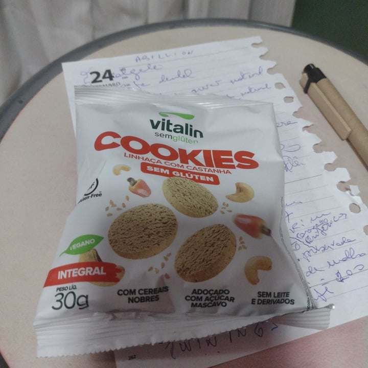 photo of Vitalin Cookies - Linhaça com castanha shared by @iravegan on  06 Jun 2022 - review