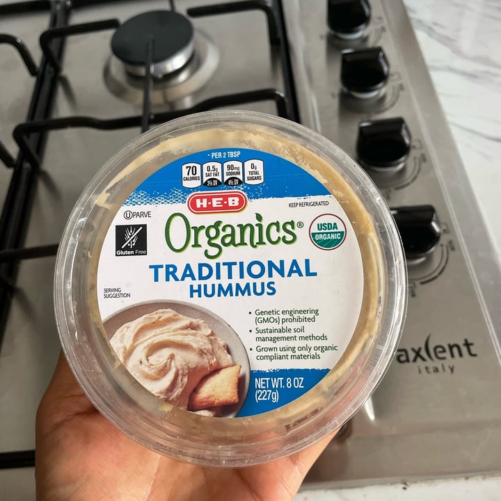 photo of HEB humus tradicional shared by @michellemurci on  18 Sep 2022 - review