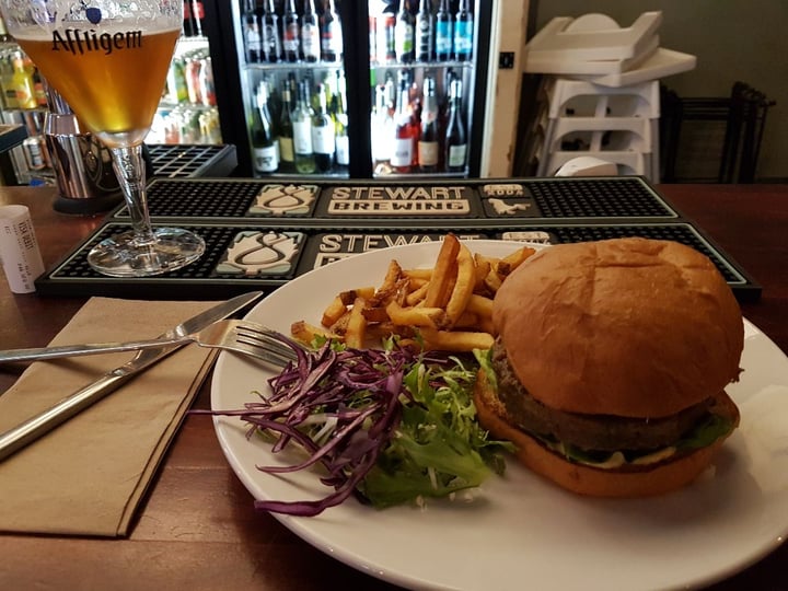 photo of The 78 Classic Burger shared by @b14h4m0n on  18 Jul 2019 - review