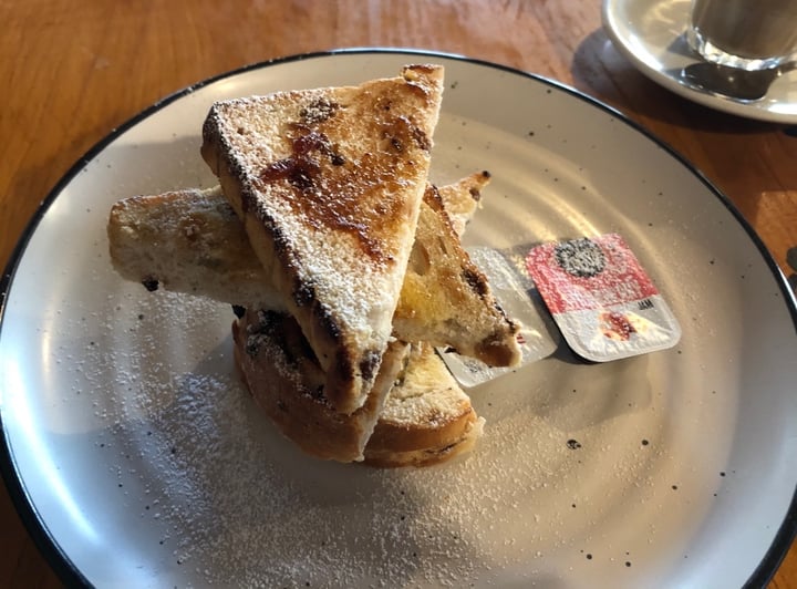 photo of Loveon Cafe Fruit Toast shared by @zeddog on  11 Jun 2020 - review