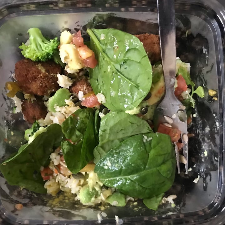 photo of Kauai warm greens bowl shared by @harmlessimpact on  29 May 2022 - review