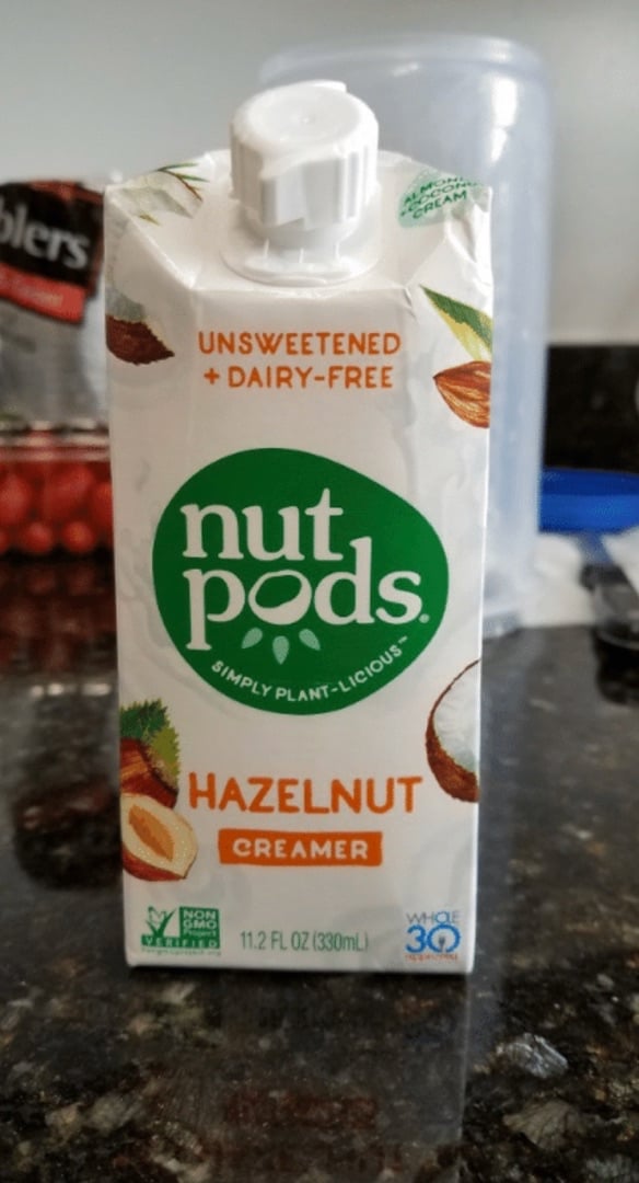 photo of nutpods Hazlenut Almond+ Coconut Creamer shared by @sydpro on  15 Jan 2020 - review