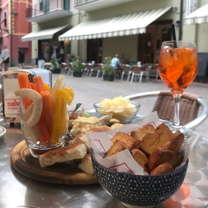 photo of Bar Trattoria Splendor Aperitivo Vegano shared by @sdrinc on  21 May 2022 - review