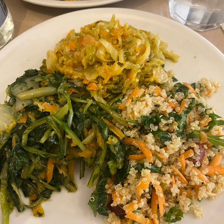 photo of La Cucina Dei Colori Piatto Misto 3 Scelte shared by @topacieca on  01 Apr 2022 - review
