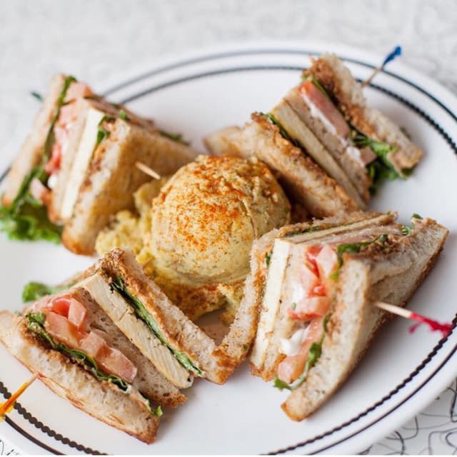 Photo of the dish “Mitch Tofu Club”