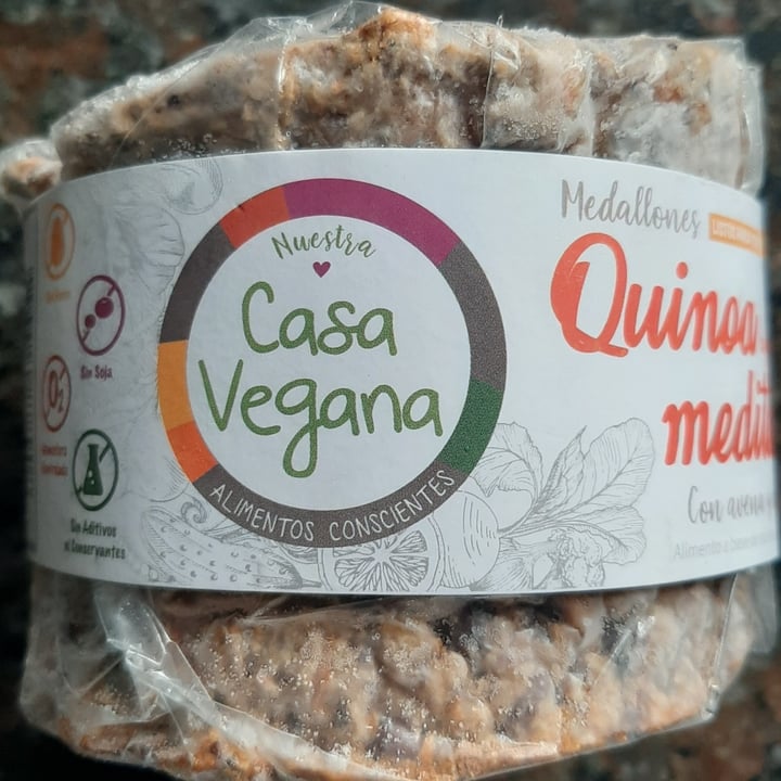 photo of Casa Vegana Hamburguesas de quinoa shared by @moritaveggie on  14 Sep 2021 - review