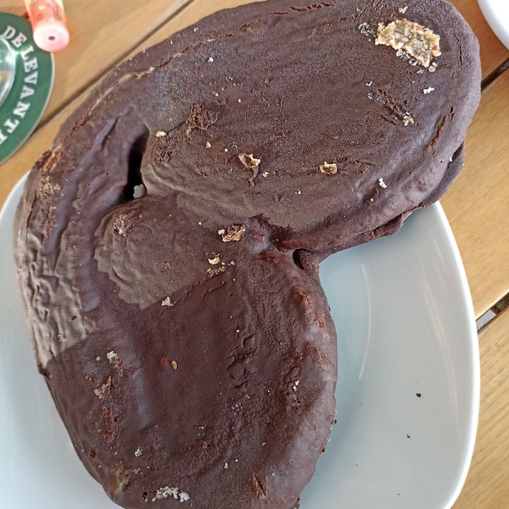 photo of Dolce&Vegana enjoy ethically Palmera De Chocolate shared by @trajkovskagutierrez on  24 Jun 2022 - review