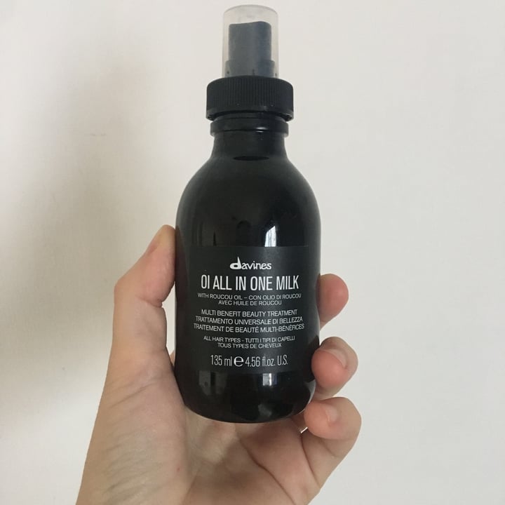 photo of Davines Oi all in one milk shared by @pawbraw on  05 Aug 2021 - review