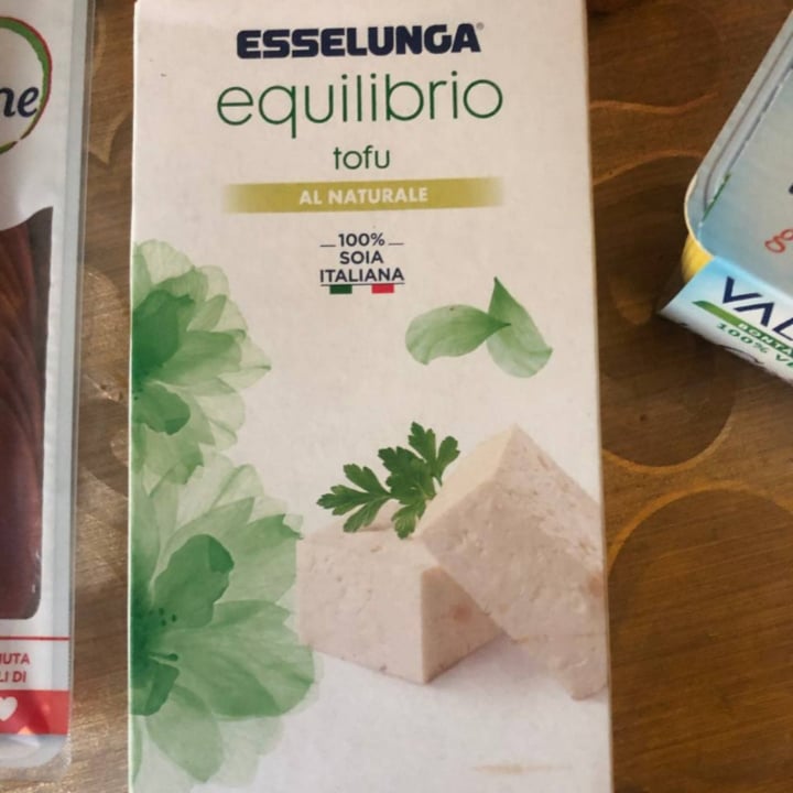 photo of Esselunga Tofu shared by @lunaluna on  13 Jun 2022 - review
