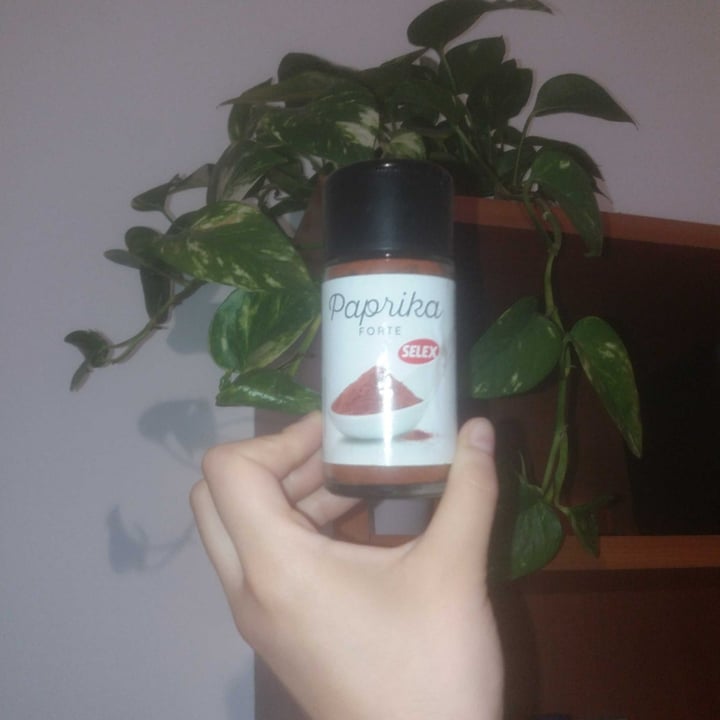 review photo of Selex Paprika forte shared by @aurortyche on 14 Mar 2022 - review