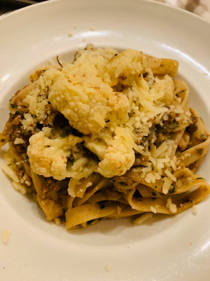 photo of Passion by Gerard Dubois Fettuccine With Walnut Pesto And Roasted Cauliflower (vegetarian) shared by @daveyata on  21 Dec 2019 - review