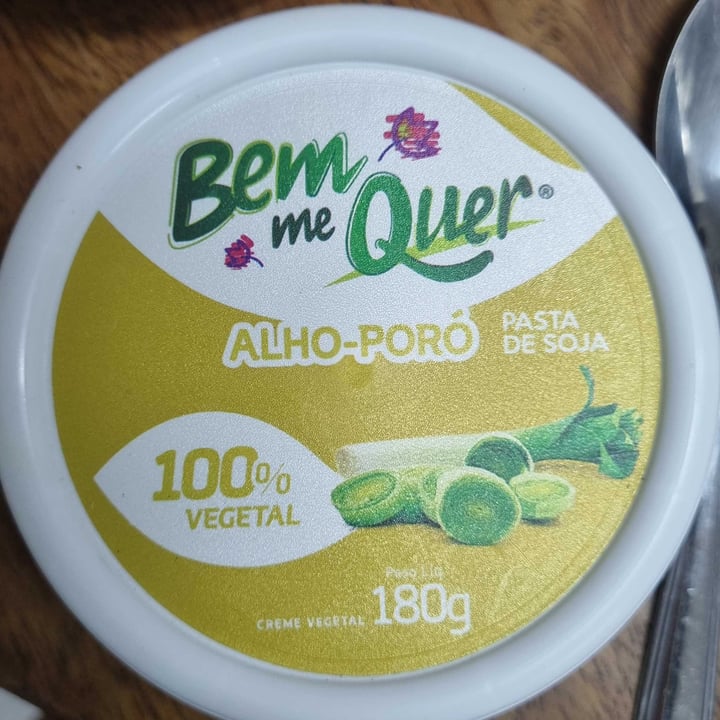 photo of Bem me Quer Pasta de soja sabor alho poró (soy cream) shared by @carlaalbuquerque78 on  02 May 2022 - review