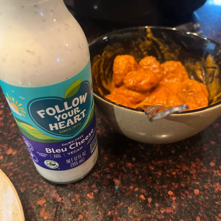 photo of Follow Your Heart Blue cheese dressing shared by @bananagram on  01 Jun 2022 - review