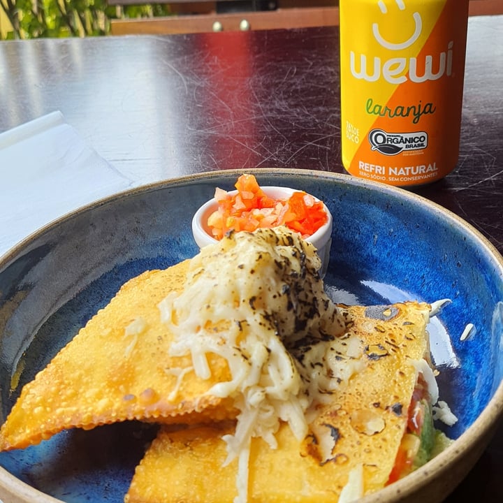 review photo of Gran Vegano Pastel de pizza shared by @meninadani on 20 Mar 2022 - review