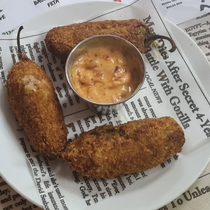 photo of Vegan Streetfood Deli - Obs Chilli Poppers shared by @sunshineyum on  09 May 2022 - review