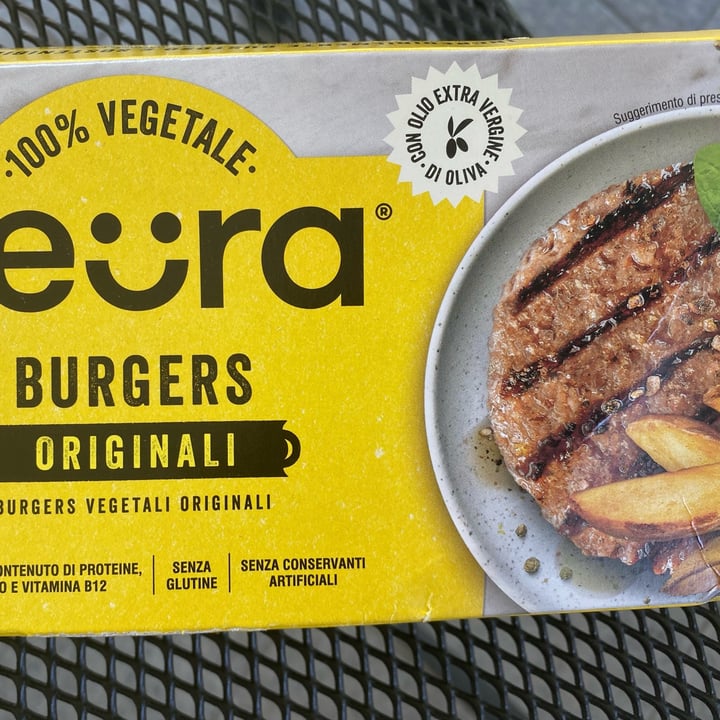 review photo of Heura Burgers Originali shared by @viky1991 on 13 Jun 2022 - review