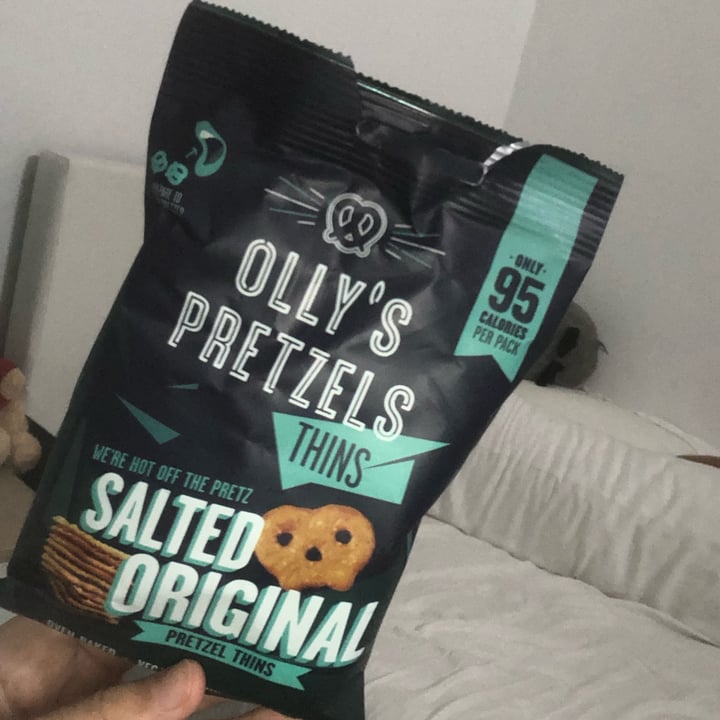 photo of Olly's Pretzels Salted original shared by @dumdummbo on  26 Dec 2021 - review