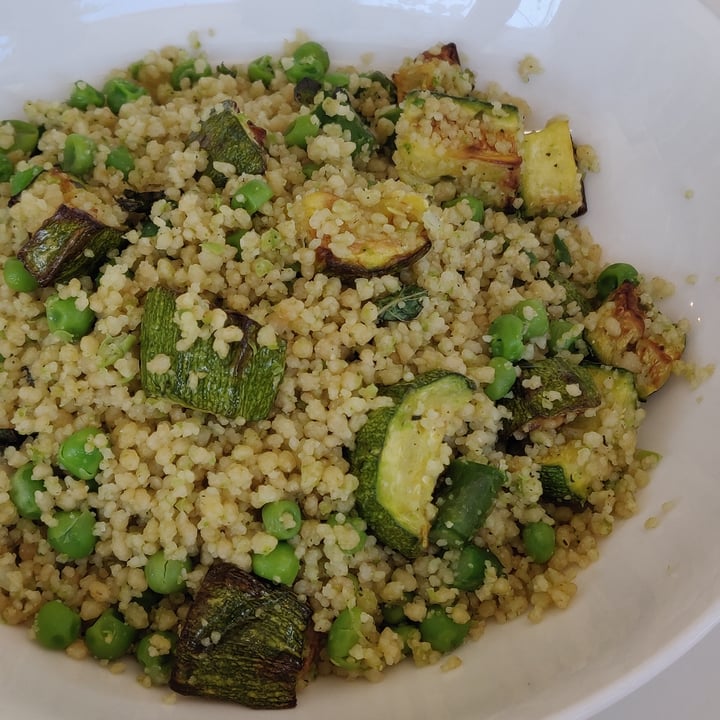 photo of Snack Cafe Di Barbieri Gessica Cous Cous con Zucchine, Asparagi, Piselli e Menta shared by @federicazanasi on  16 Apr 2022 - review