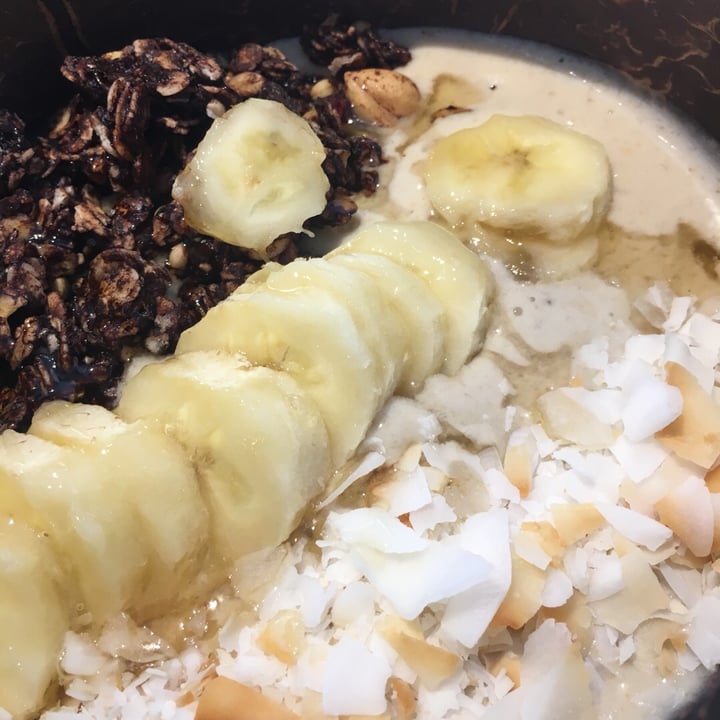 photo of The Social Space Tough Nut Smoothie Bowl shared by @amindfulmiao on  17 Sep 2019 - review