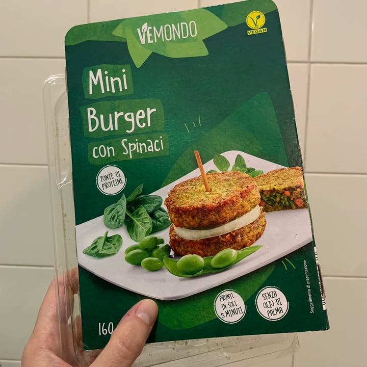 photo of Vemondo Mini burger con spinaci shared by @violetwish on  14 Mar 2022 - review