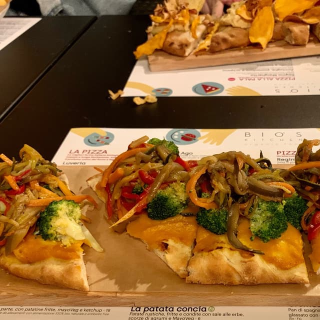 Foto do prato “Pizza alla pala”