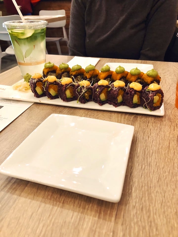 photo of Beyond Sushi (W 37th Street) Sweet Tree Roll shared by @sofiaarzola on  21 Jan 2020 - review