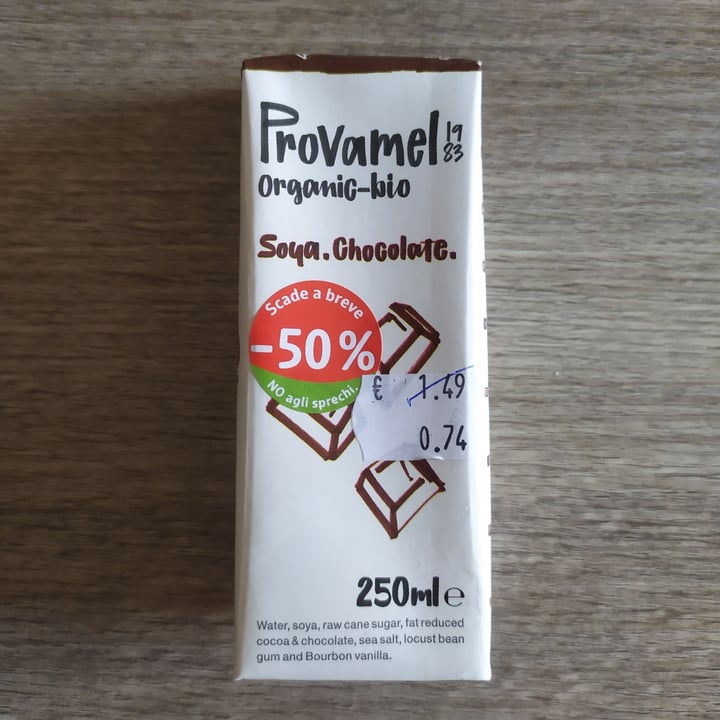 review photo of Provamel Soya Chocolate shared by @lulilupis on 16 Jun 2022 - review