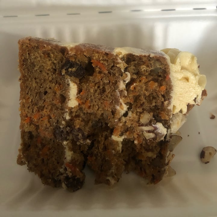 photo of Kaylee's Eatery Carrot Cake shared by @melveegan on  23 Feb 2022 - review