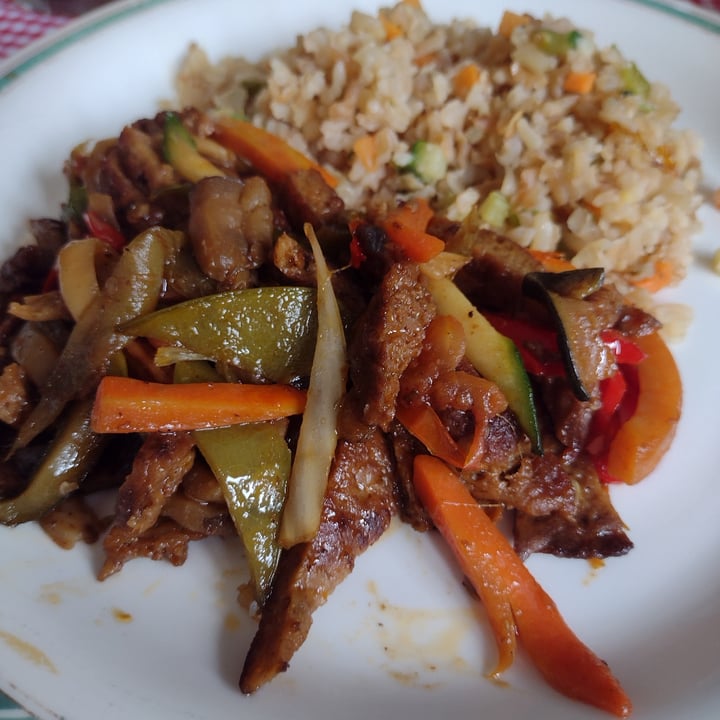 photo of Rest. Vegetariano Sol y Luna Fajitas de gluten con vegetales y arroz integral shared by @jcarlos1 on  11 Jul 2022 - review