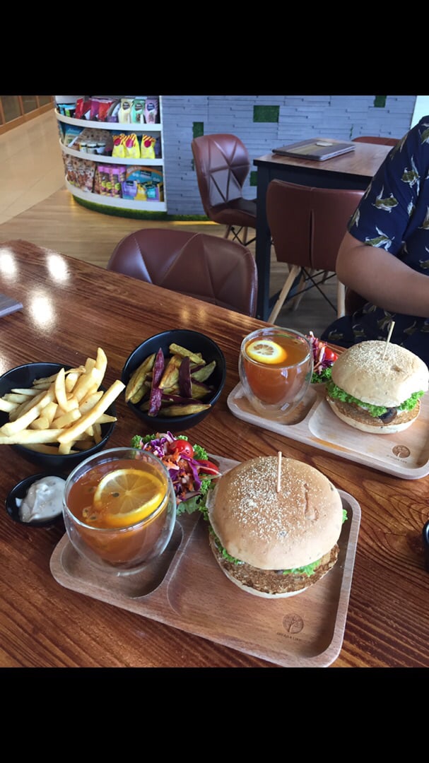 review photo of nomVnom Bistro Lion's Mane Truffle shared by @jojojojo on 10 Sep 2020 - review
