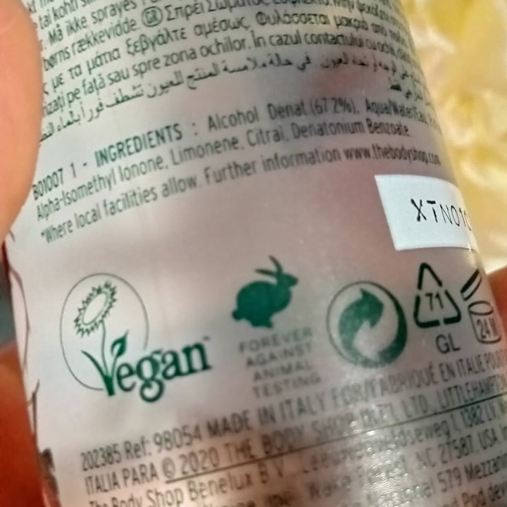 review photo of The Body Shop body mist strawberry shared by @jolieloveanimals on 07 Aug 2022 - review