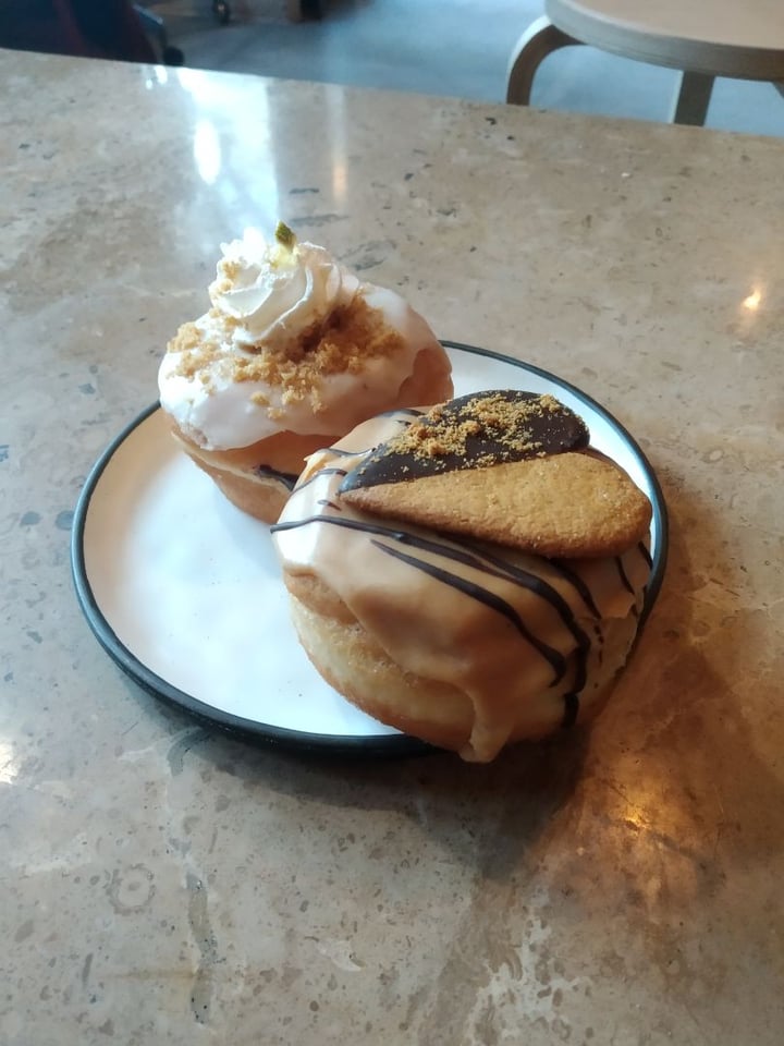 photo of Bite Me Café Vegan donuts shared by @thevintagebunny on  26 Feb 2020 - review