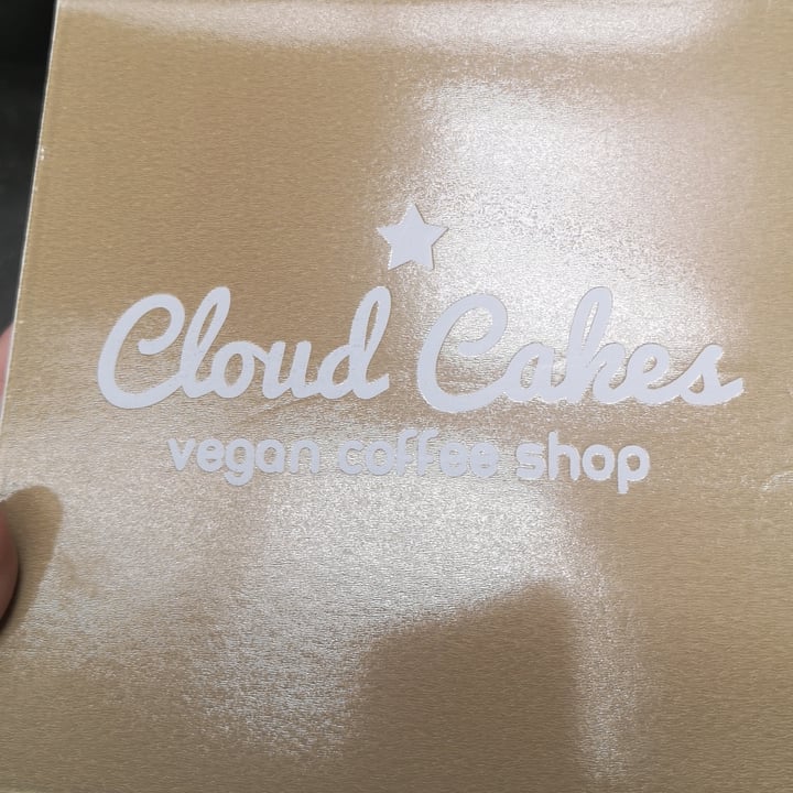 photo of Cloud Cakes Cake coco litchi shared by @martareina on  26 Mar 2022 - review