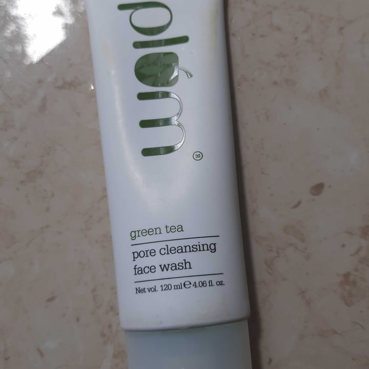 photo of Plum Green Tea pore cleansing facewash shared by @nichu on  11 Dec 2021 - review