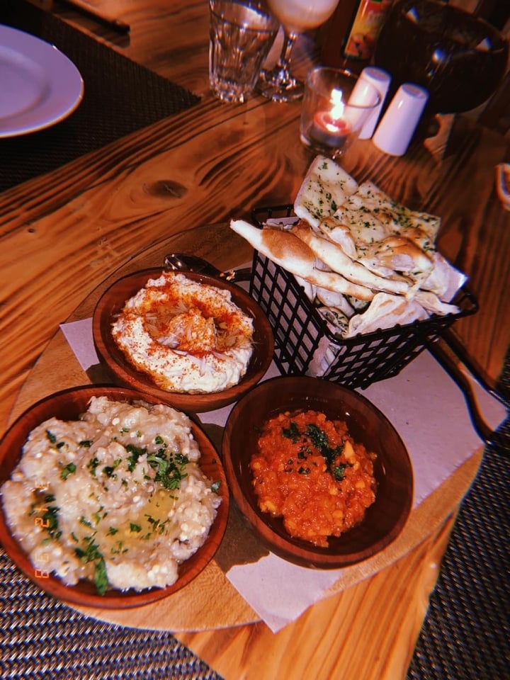 review photo of KALTURE Cafe & Resto Hummus Platter shared by @shyafira on 05 Dec 2019 - review