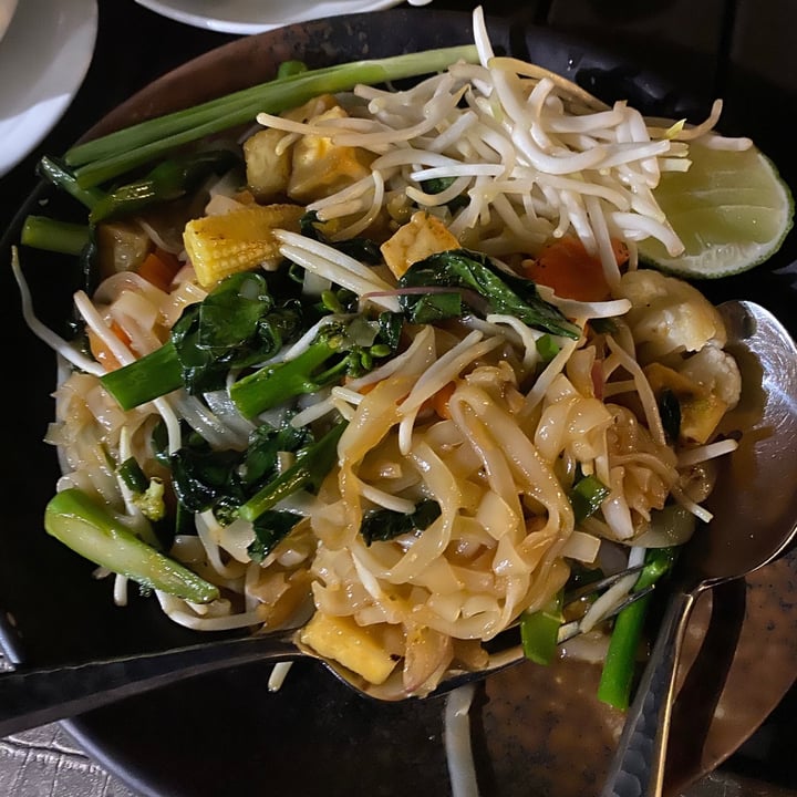 photo of Jim Thompson Phad Thai shared by @jaript on  16 Aug 2020 - review