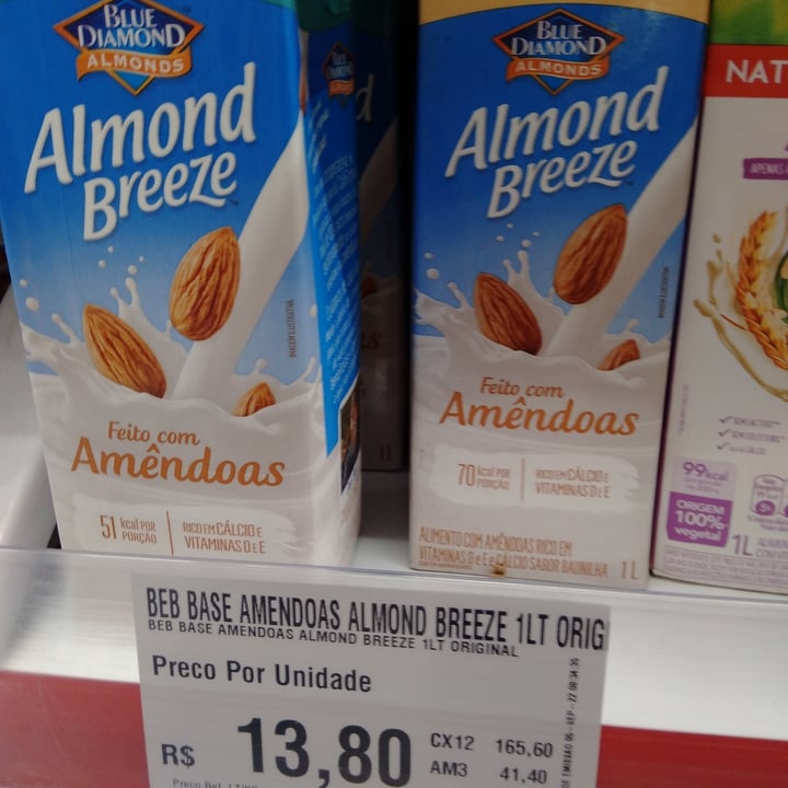 photo of creme com amendoas almond breeze Creme Com Amêndoas Almond Breeze shared by @arletegea on  13 Oct 2022 - review