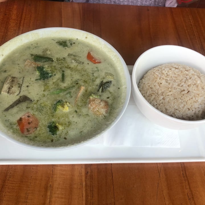 review photo of Privé CHIJMES Thai Green Vegetable Curry shared by @sheepootatoes on 07 Mar 2022 - review