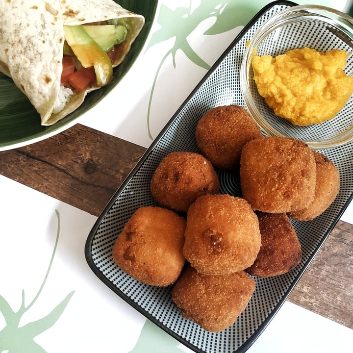 review photo of A Porta Verde Croquetas De Champiñones Y Boniato shared by @luuunana on 28 May 2021 - review