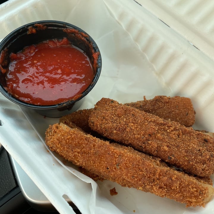 photo of Strong Hearts Cafe Mozzarella Sticks shared by @jpegg on  02 Jul 2021 - review