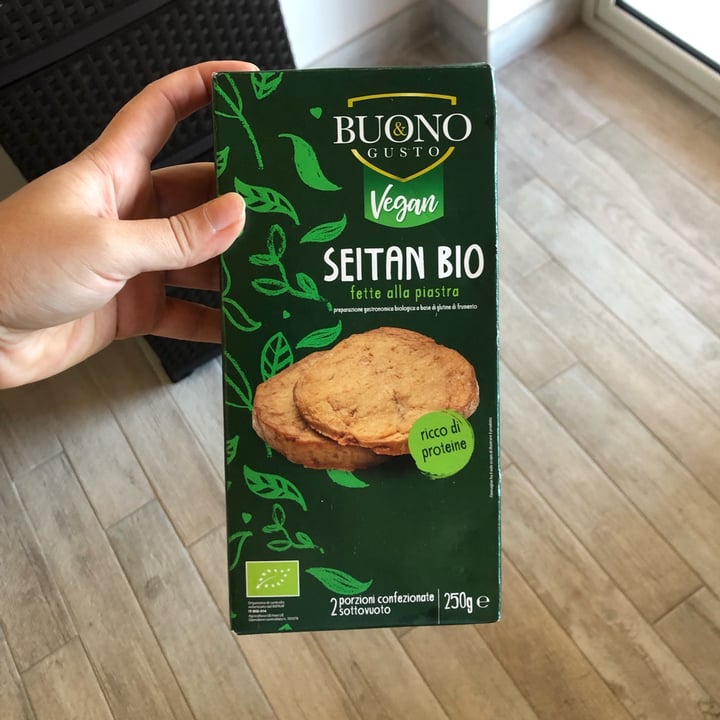 photo of Buono & Gusto seitan bio shared by @spazioverdegreen on  11 Oct 2022 - review