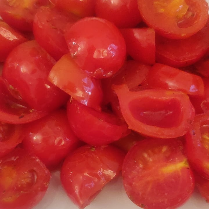 photo of naturalmente srl pomodori ciliegino shared by @ricky88 on  28 Jun 2022 - review