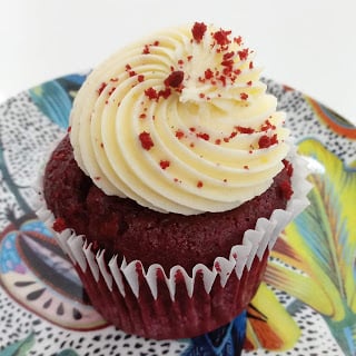 photo of Vida Bakery Red Velvet Cake shared by @supersupergirl on  09 Mar 2021 - review