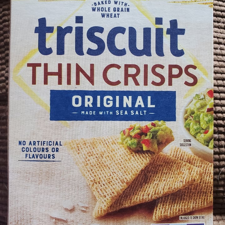 photo of Triscuit Thin Crisps Original Whole Wheat shared by @whatacuriousnotion on  29 Jun 2021 - review