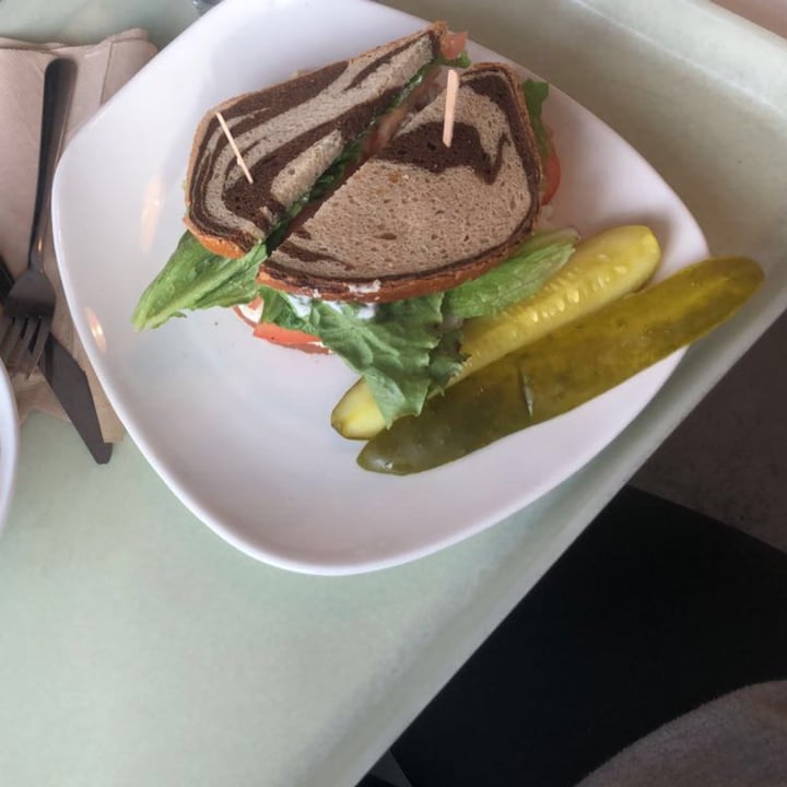 photo of Strong Hearts Cafe Chicken Salad Sandwich shared by @kenms on  07 Feb 2022 - review