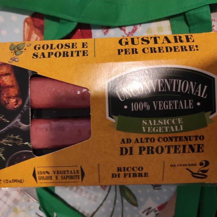 photo of Unconventional Salsicce Vegetali - Sausages shared by @noemidip on  01 Feb 2023 - review