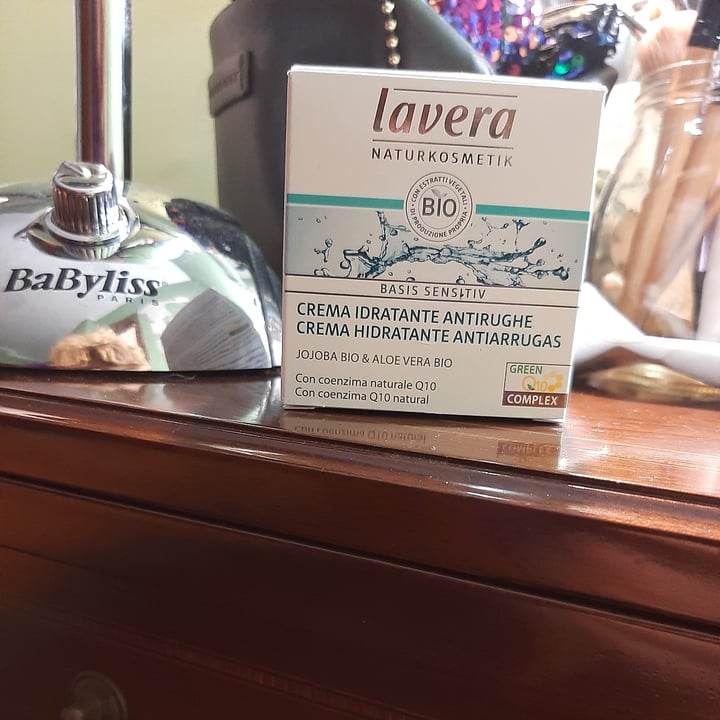 photo of Lavera Naturkosmetik Crema Idratante  Antirughe shared by @silviaky on  30 Jun 2021 - review