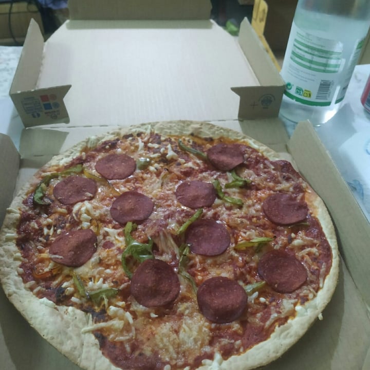 photo of Domino's Pizza Tony Veggeroni shared by @yerbabuena on  31 Oct 2022 - review
